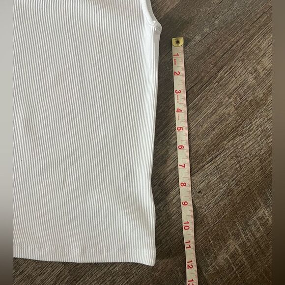 Lilly Pulitzer Gael Knit Top- Size XL - Picture 8 of 10